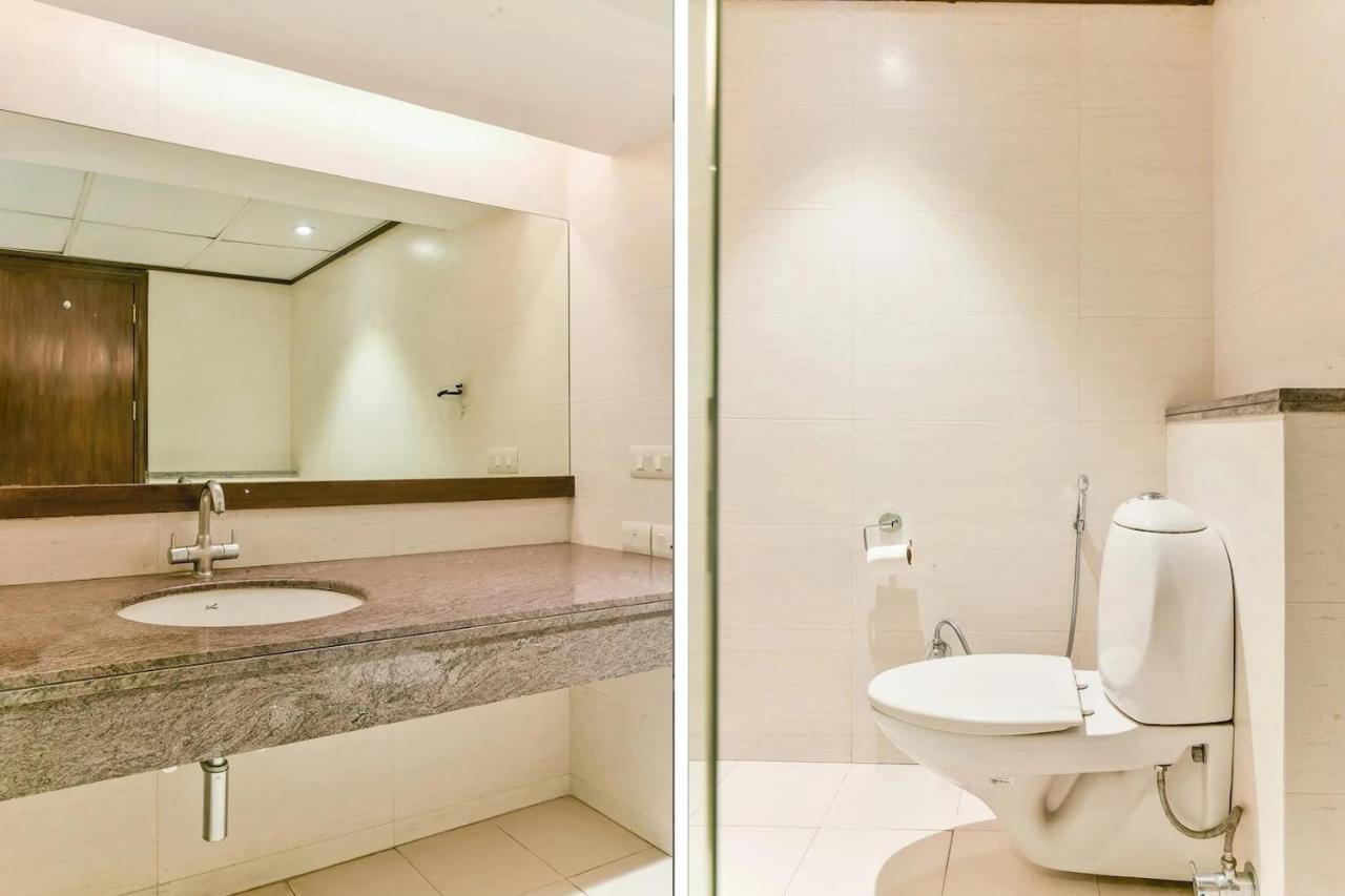 Hotel Arch International Ню Делхи Екстериор снимка